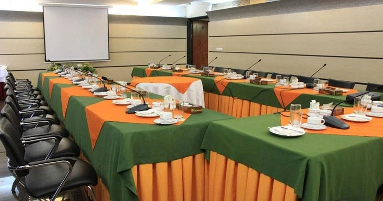 Howeyzeh Hotel Tehran Melal Conference Hall