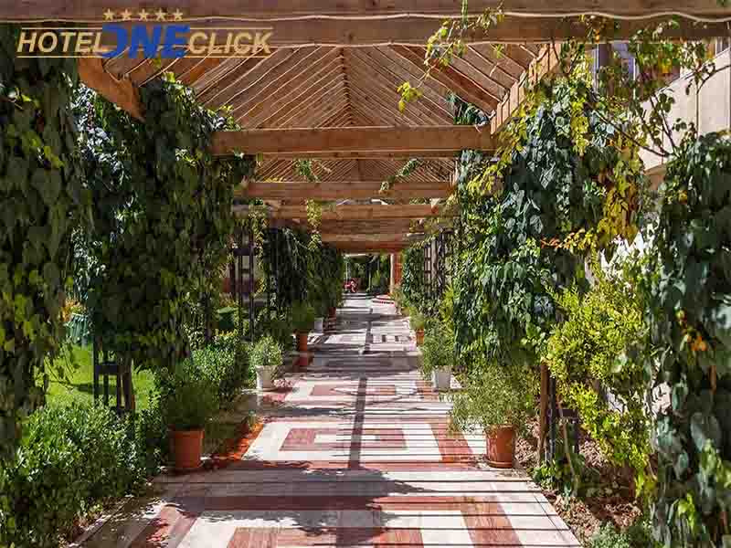 Homa Hotel Tehran Garden
