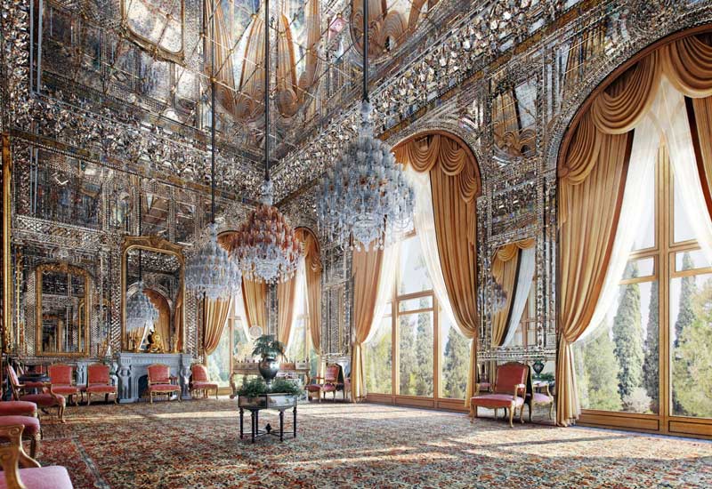 The beauties of the Golestan Palace , one of  7 amazing Historical Palaces and Mansions near the Espinas Persian Gulf Hotel Tehran