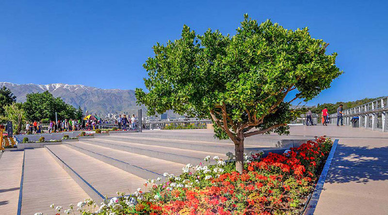Nowruz garden , one of the best recreational areas near to Parsian Azadi Hotel Tehran - HotelOneClick