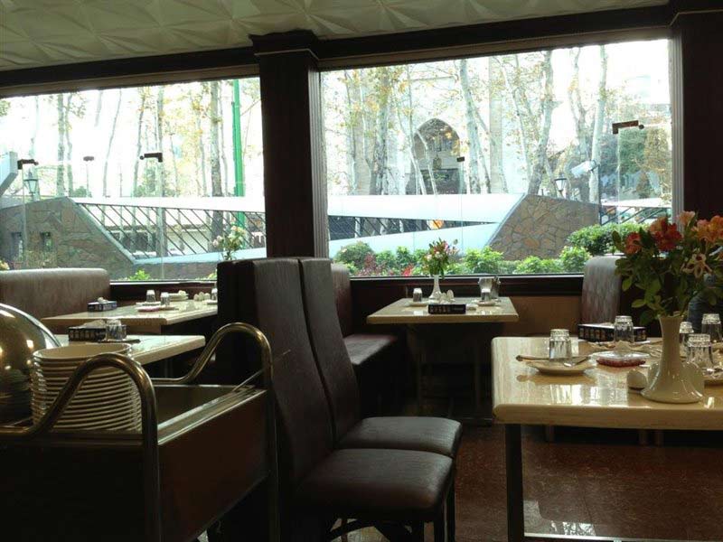 Lux Talaei Restaurant , one of Top 10 restaurant near to Esteghlal Hotel in  Tehran