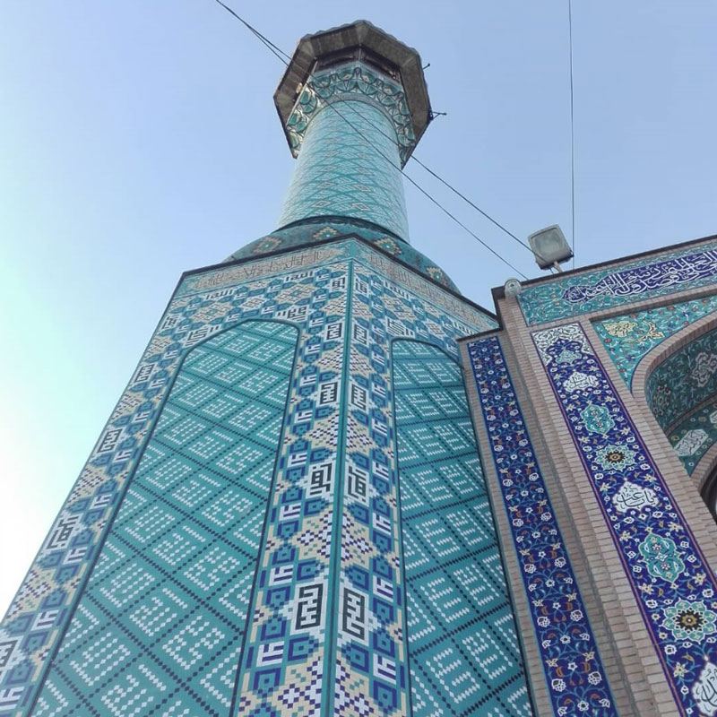 Imamzadeh Saleh in Tehran, one of the top 7 religious site and mosques near to Parsian Azadi Hotel 
