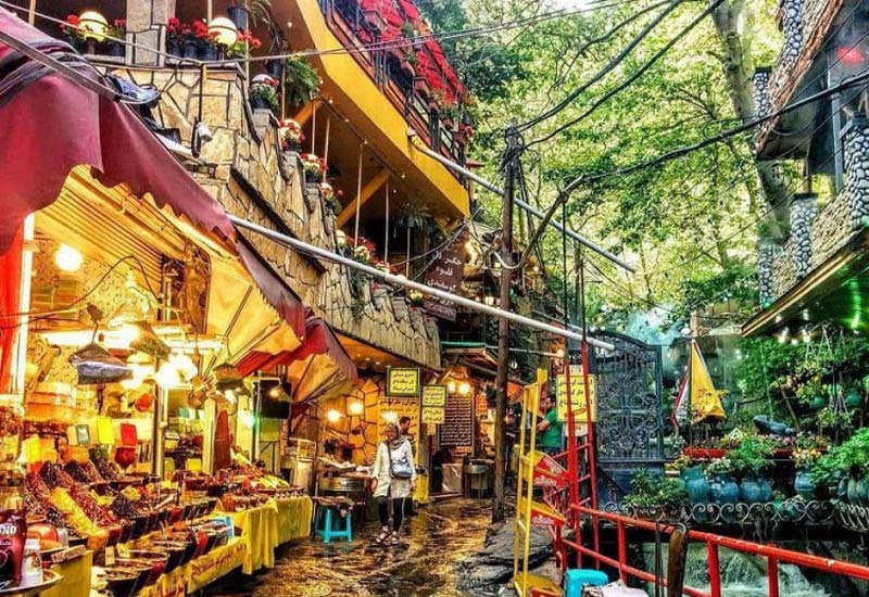 Darband , the best places near Espinas Palace hotel - HotelOneClick