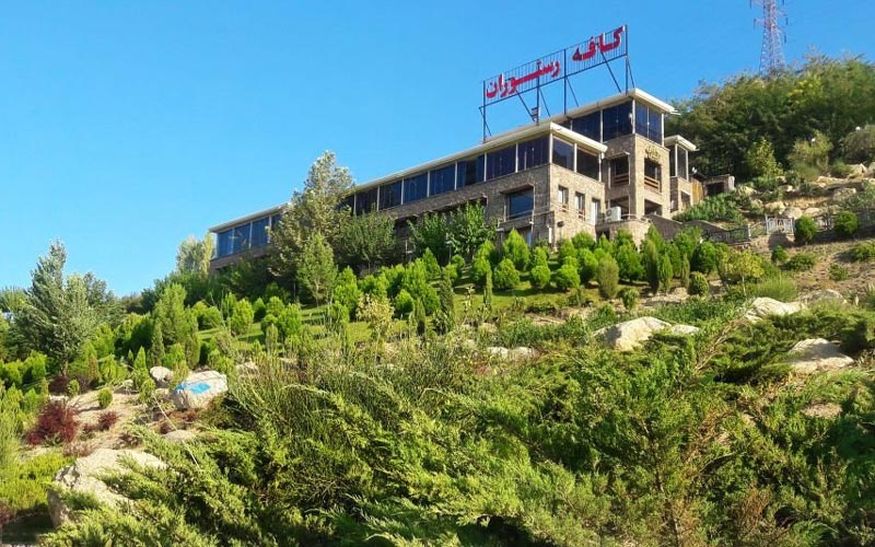 A restaurant in Tehran Waterfall Park