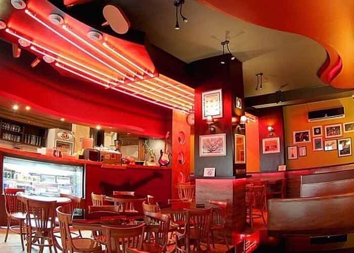 Rock cafe  close to Espinas palace  hotel in Tehran - HotelOneClick