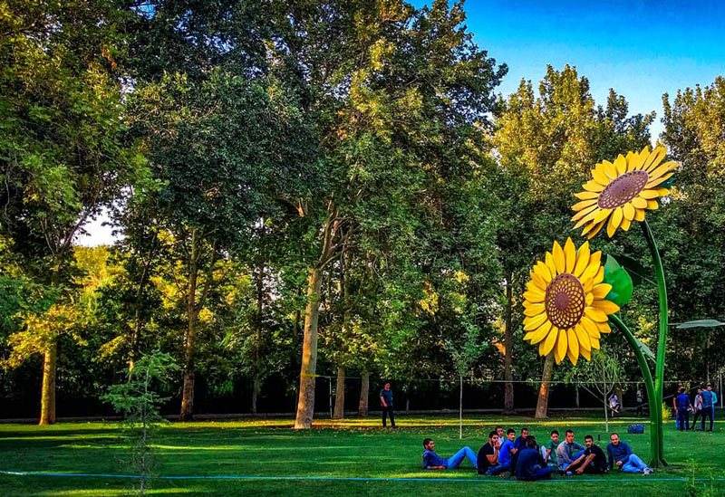 Laleh Park in summer , one of the top 10 parks near Espinas Persian gulf hotel in Tehran