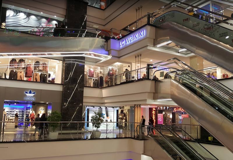 Palladium shopping center, one the best shopping centers close to Parsian Esteghlal Hotel in  Tehran