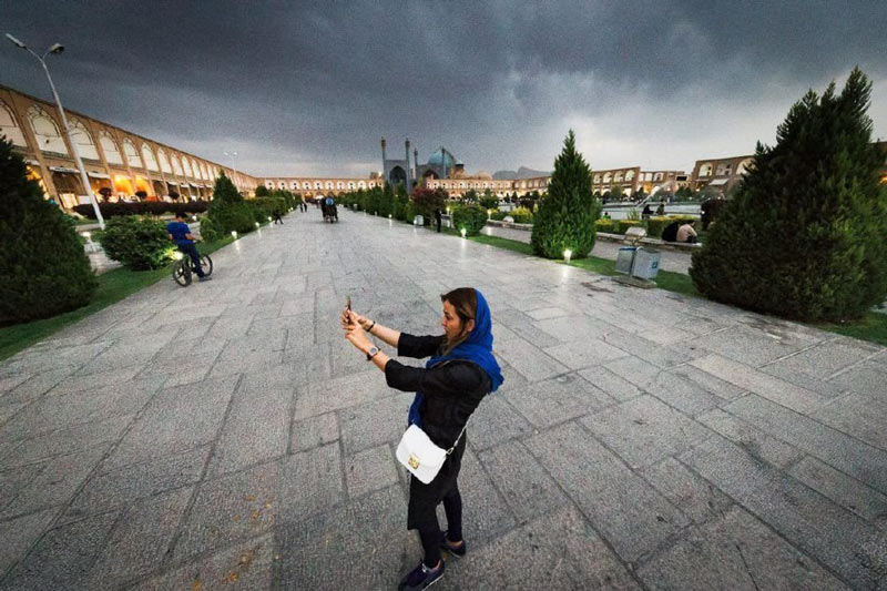 Photography in the Naqsh-e Jahan Square