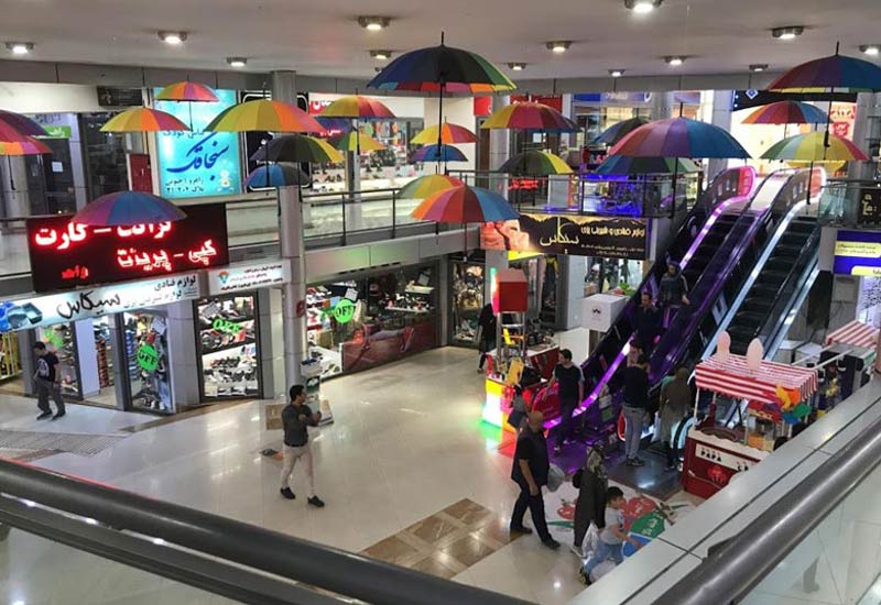 The best shopping centers near Espinas Persian Gulf