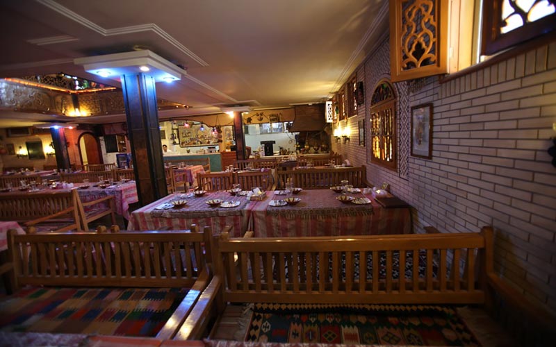Shater Abbas restaurant , one of Top 10 restaurant near to Parsian Esteghlal Hotel in  Tehran