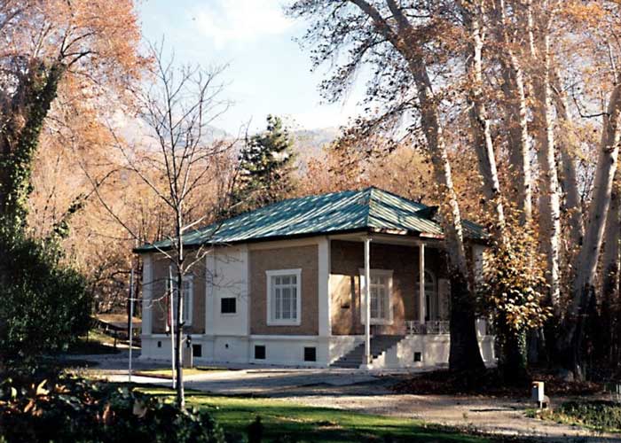 Museum of Hossein Behzad in saadabad complex - HotelOneClick