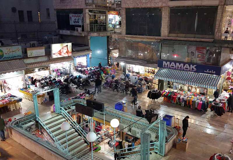 oxford shopping center , one of the nearest shopping centers to Espinas Persian Gulf Hotel in Tehran